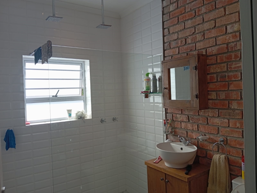 To Let 3 Bedroom Property for Rent in Cannonville Eastern Cape